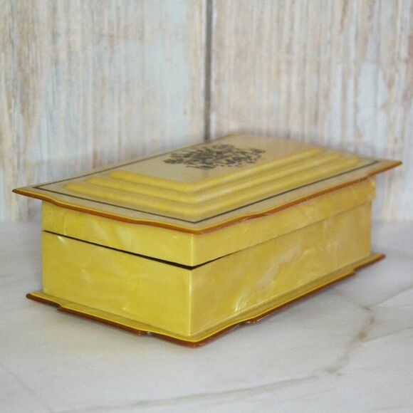 Pyralin Box Accents | Vintage Art Deco Dupont Pyralin Celluloid Jewelry Trinket Box ...